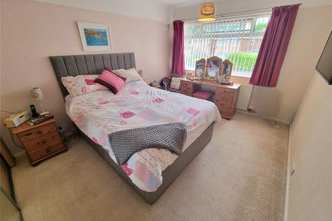 33 Colemere Drive, Wirral, CH61 7XS