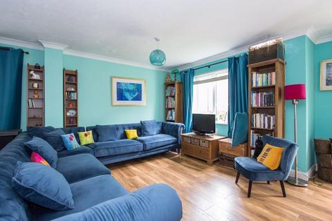 152 Campbell Drive, Cardiff, CF11 7TQ