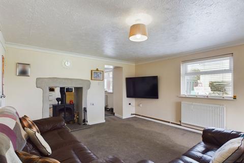 3 bedroom end of terrace house for sale, No 3 Walters Terrace, Llanybri, Carmarthen