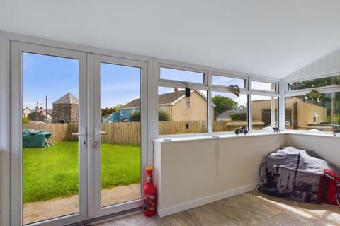 undefined, No 3 Walters Terrace, Llanybri, Carmarthen