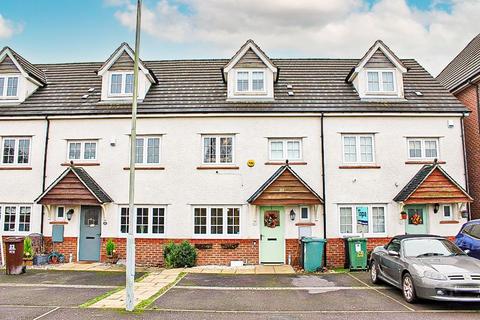 4 bedroom townhouse for sale, Northwick Terrace, Bilston, WV14 0AF