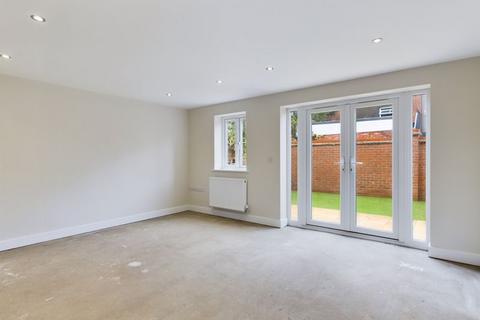 undefined, 1a Francis Street, off Newport, Lincoln