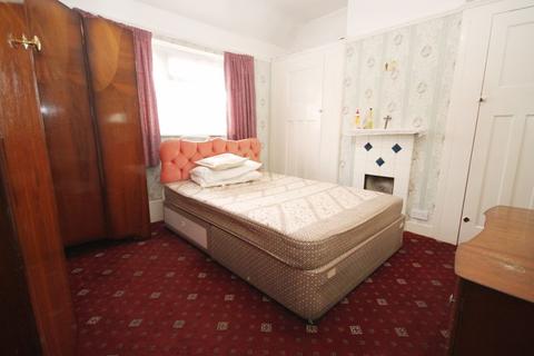 81 Chalfont Avenue, Wembley, HA9 6NJ