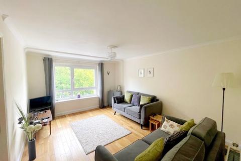 2/5, 5 Broomhill Path, Glasgow, G11 7AL