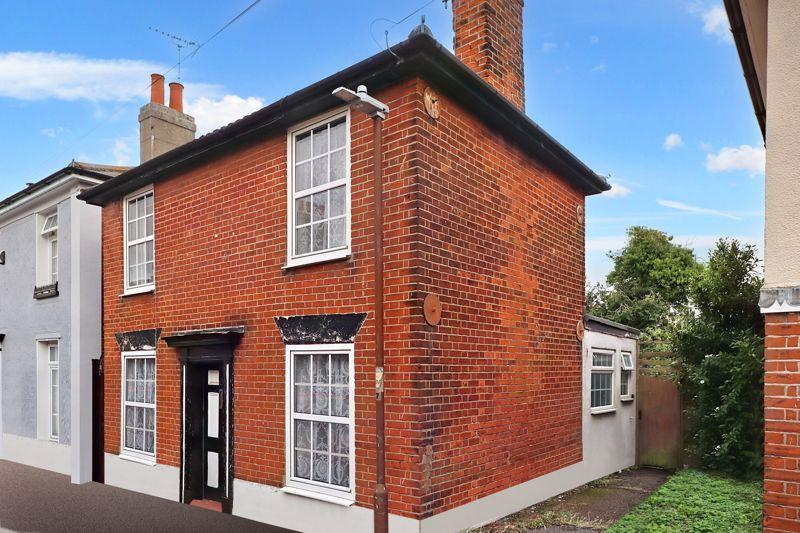 New Street, Brightlingsea, CO7 2 bed detached house for sale £199,950