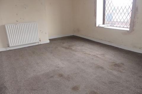 3 Warrington Street, Lees, Oldham, OL4 5AE