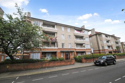 3 bedroom apartment to rent, Linden Court, Frithville Gardens, London, W12