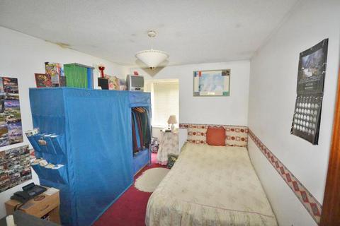 2 bedroom maisonette for sale, Walnut Tree, Milton Keynes MK7