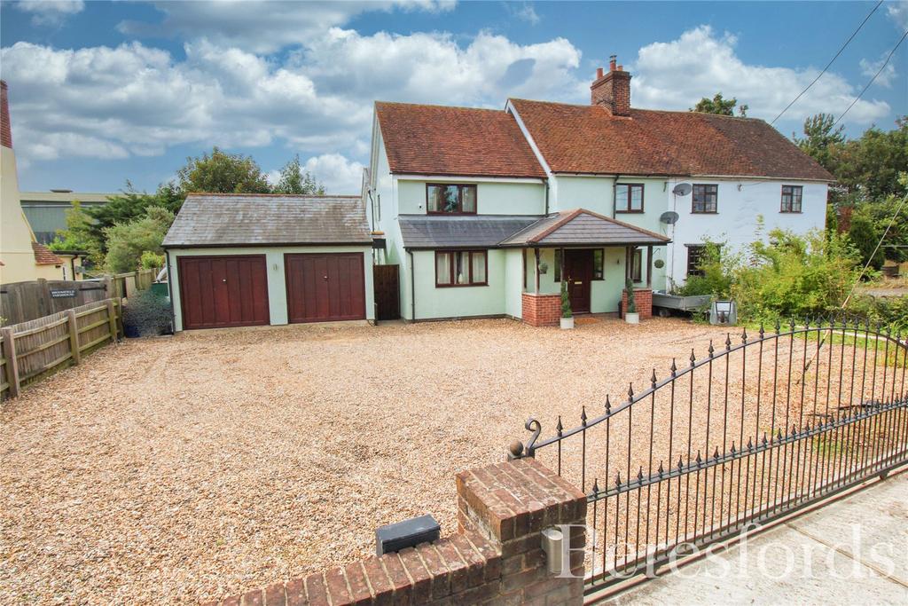 Coggeshall Road, Earls Colne, CO6 5 bed semidetached house for sale