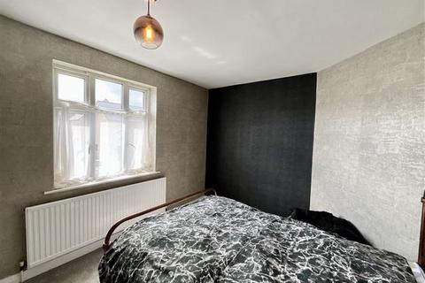 120 Hall Road, Handsworth, Sheffield, S13 9AJ
