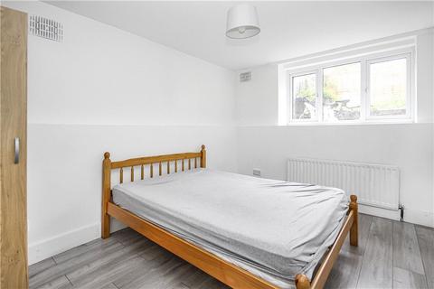 undefined, Gleneagle Road, London, SW16