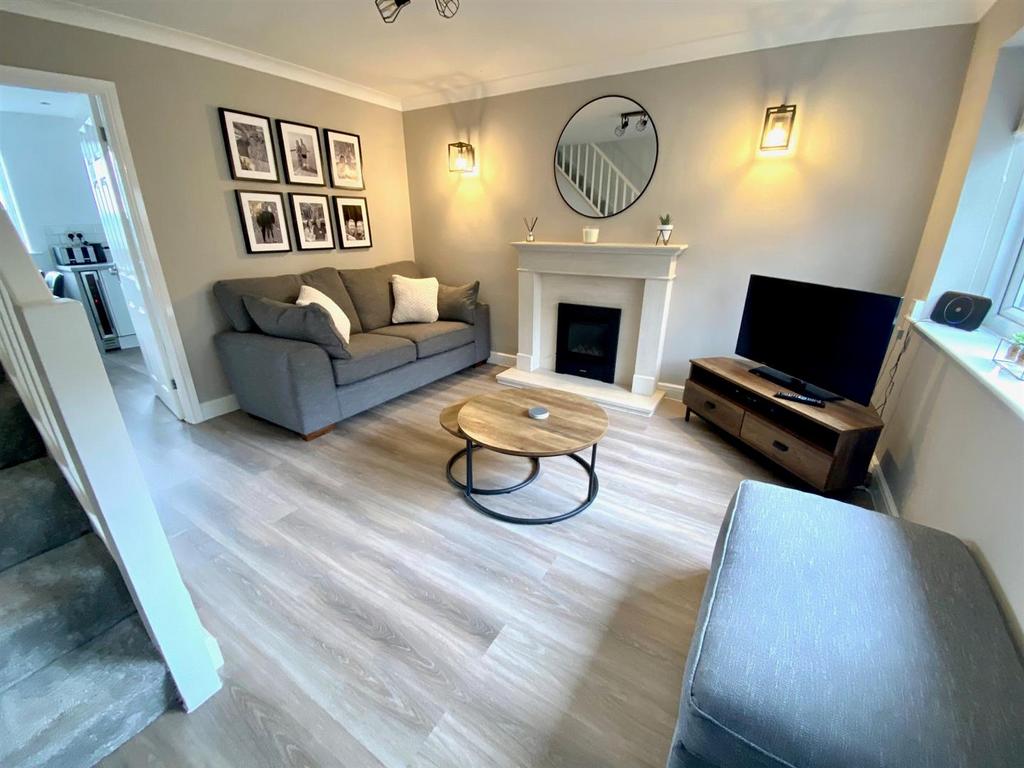 The common 41a lounge.jpg