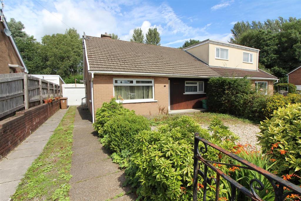 Elim Way, Blackwood NP12 2 bed semidetached bungalow for sale £185,000