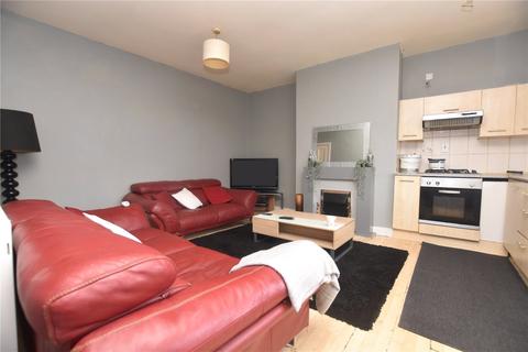 1 bedroom terraced house for sale, New Bank Street, Morley, Leeds, West Yorkshire