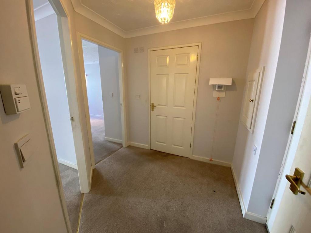 Hallway.jpg