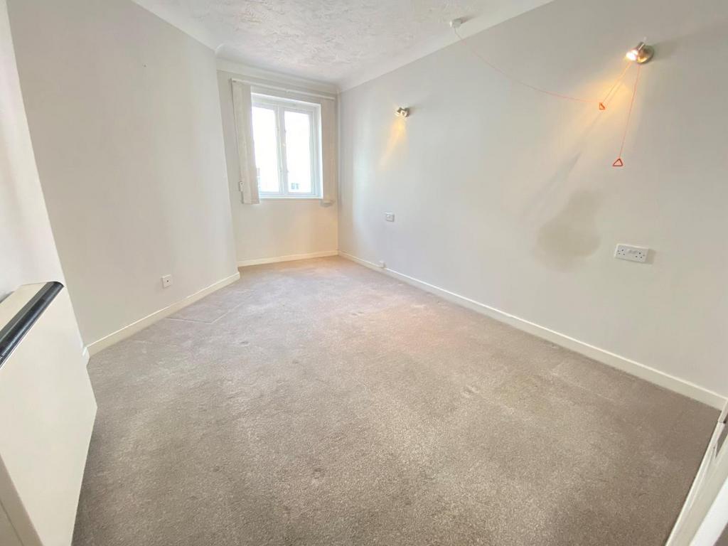 Bedroom.jpg