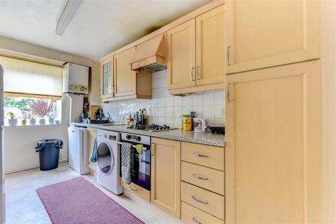 2 bedroom flat for sale, Westdown Court, Downview Road, Worthing
