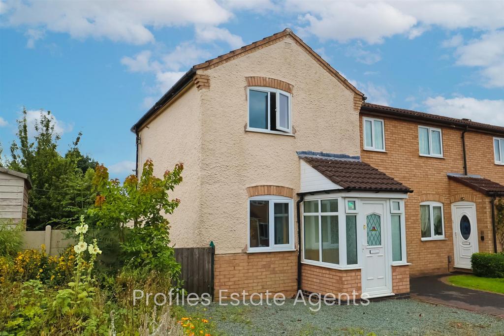 Queensway, Barwell 2 bed semidetached house for sale £175,000