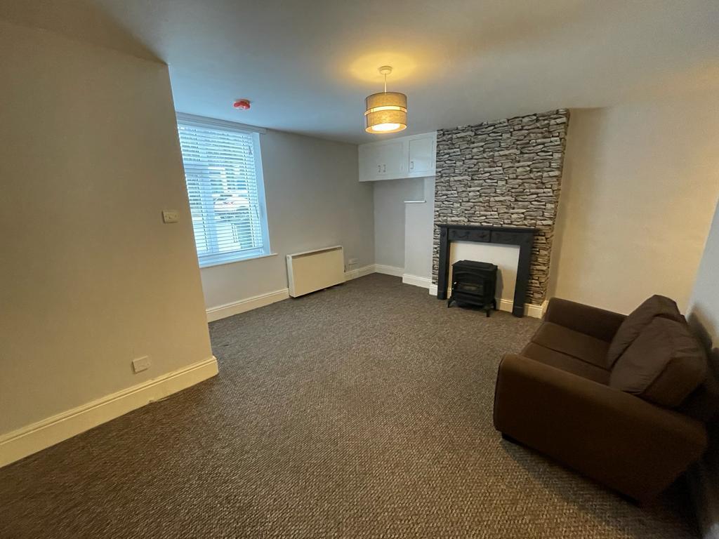 Kirkgate, Silsden 1 bed apartment £450 pcm (£104 pw)