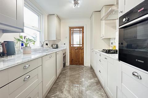 43 Church Hill, Shepherdswell, Dover, CT15 7NR