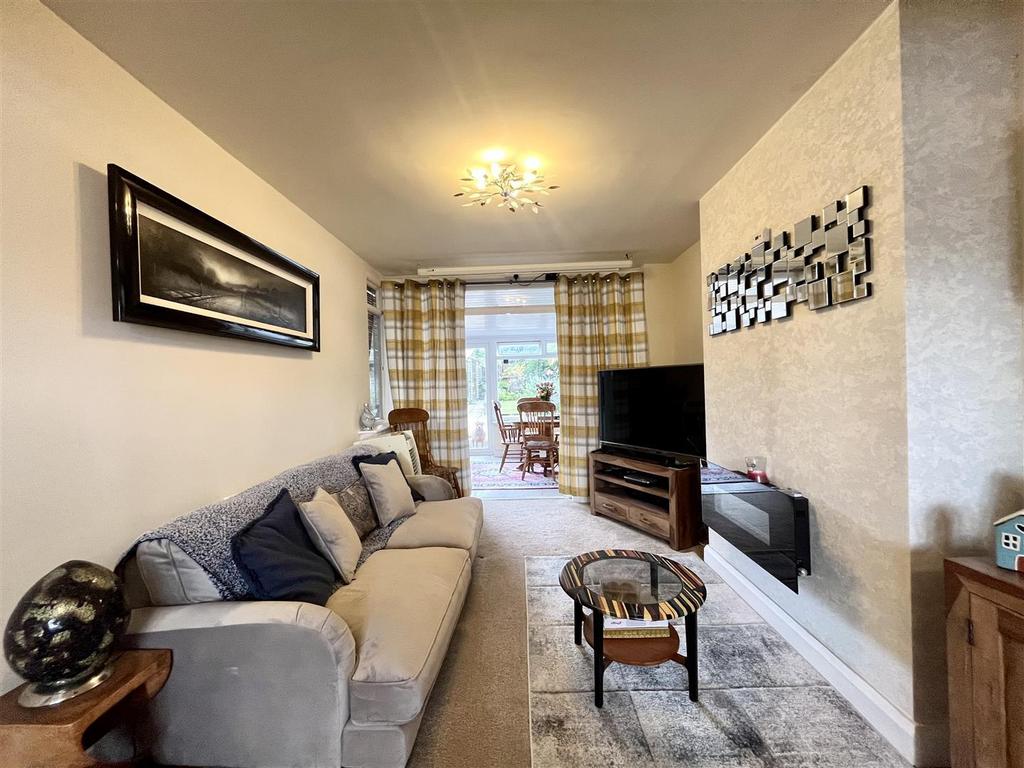Coles Lane, Sutton Coldfield 3 bed semidetached house for sale £350,000