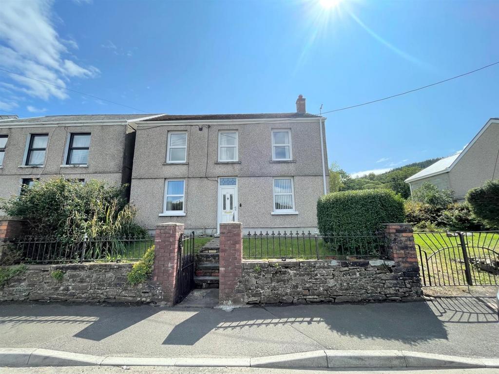 Dulais Road, Seven Sisters, Neath 4 bed detached house £200,000
