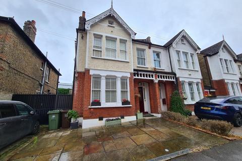 9 Elgin Road, Wallington, SM6 8RE