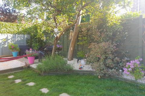 9 Elgin Road, Wallington, SM6 8RE