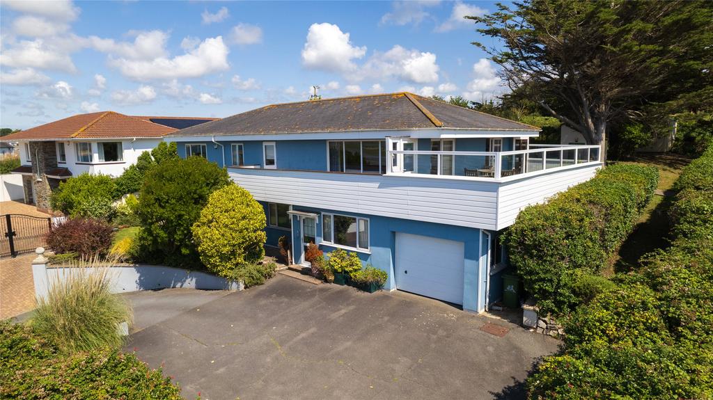 Churchill Way, Appledore, Bideford, Devon, EX39 5 bed detached house