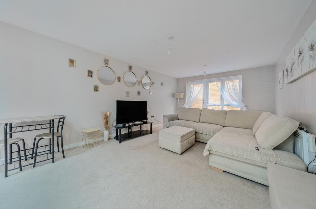 21-681cf9ed9eaf5-...