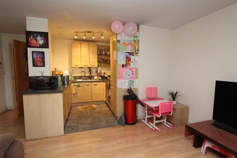 2 bedroom apartment for sale, 206 Aspect 14, Elmwood Lane, Leeds