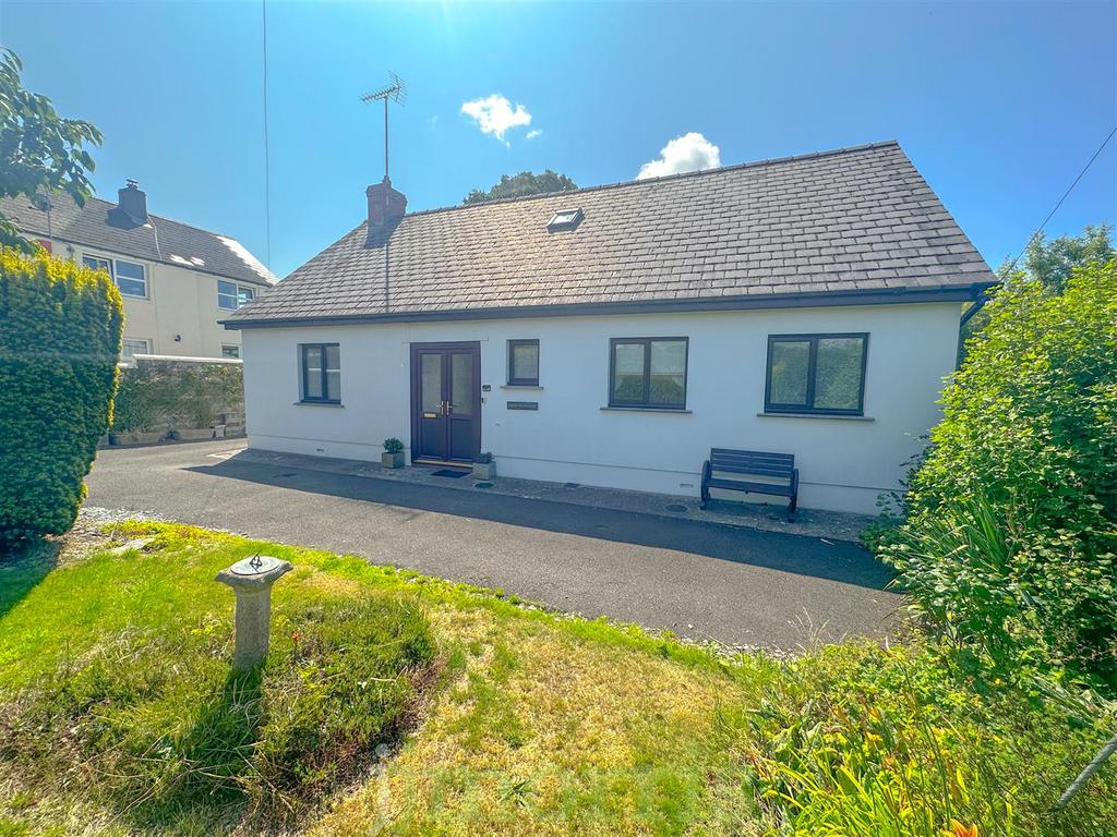 Penybryn, Cardigan 4 bed detached bungalow for sale £339,950