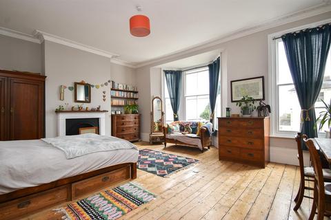 12 Clyde Road, St Leonards-on-sea, TN38 0QE