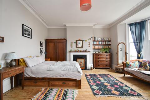 12 Clyde Road, St Leonards-on-sea, TN38 0QE