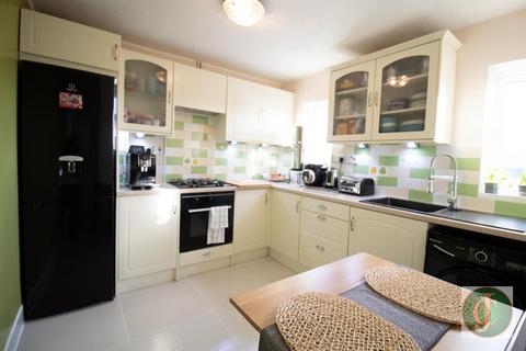 5a Martin Crescent, Croydon, CR0 3JQ