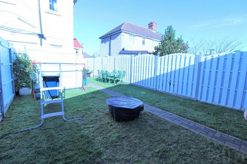 5a Martin Crescent, Croydon, CR0 3JQ