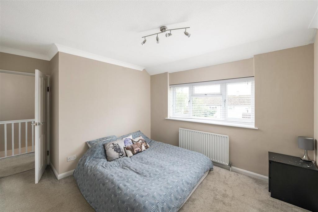 41 Ashdown Road internals2 2.jpg