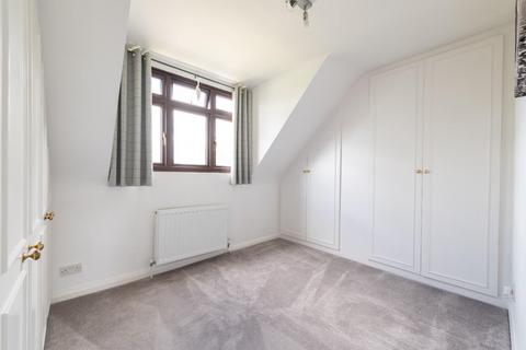 16 Barton Road, Sidcup, DA14 5LU