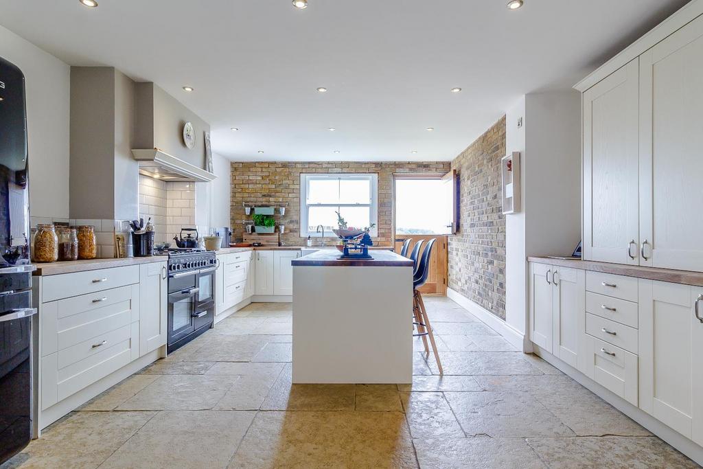 8386553-interior08-800-15.jpg