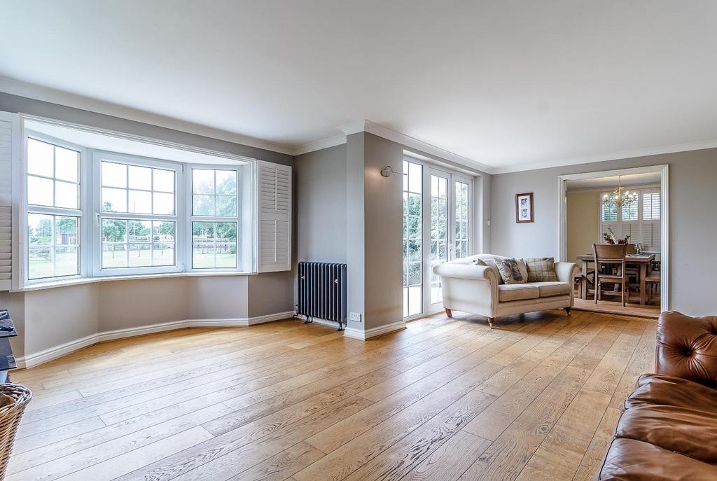 8386553-interior03-800-10.jpg