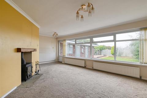 2 bedroom detached bungalow for sale, 7 Princess Drive, Bridgnorth