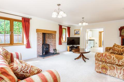 4 bedroom detached house for sale, The Ridge, Chelmsford CM3