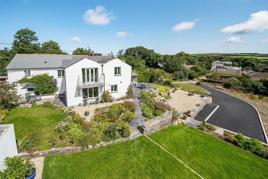 West Down, 4 bed detached house for sale £750,000