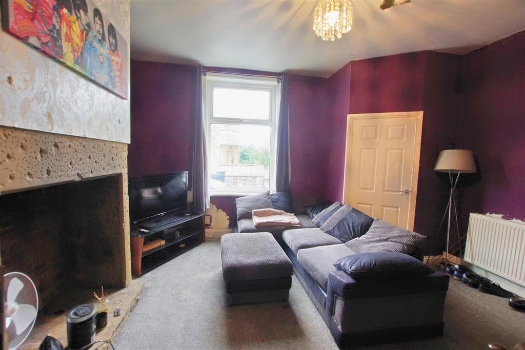 Frances Street, Elland 2 bed terraced house for sale £87,000