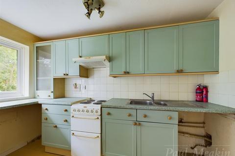 49 Ladygrove, Croydon, CR0 9LS