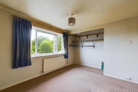 49 Ladygrove, Croydon, CR0 9LS