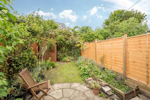 31 Cline Road, Guildford, GU1 3ND