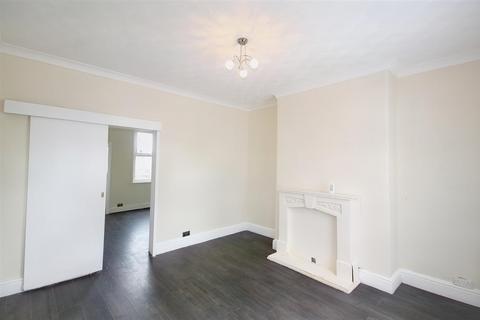 6 Marsh Street, Wombwell, Barnsley, S73 0AG