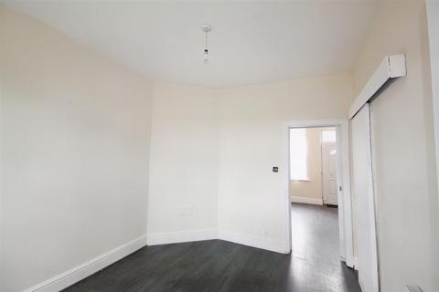 6 Marsh Street, Wombwell, Barnsley, S73 0AG