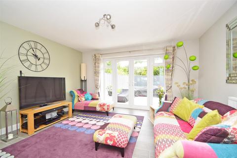 23 Blacksmiths View, Hadnall, Shrewsbury, SY4 3BF